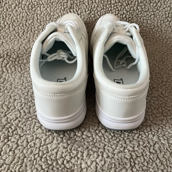 Size 7 Brand new white runners - Picture 6 of 9